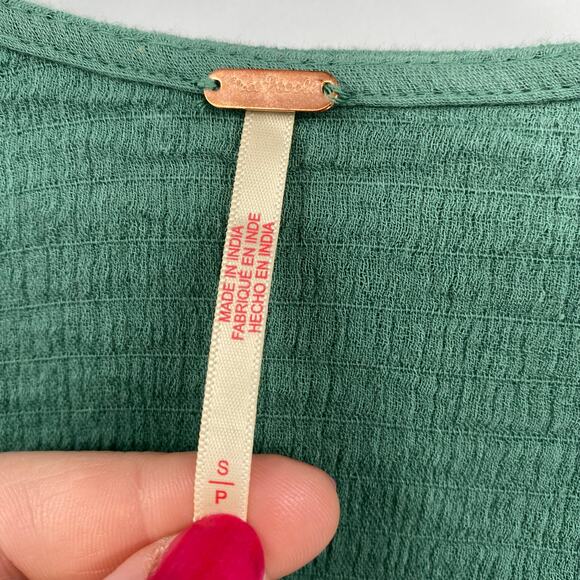 Free People Women's Green Crepe Deep V Neckline Mini Dress Size Small Altered - Picture 3 of 12